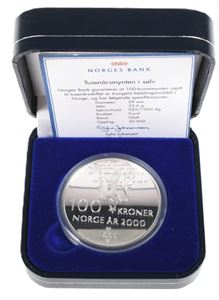 Mynt 100 kr 1999 Tusenårsmynten. 33,6gram. 925 sølv. Kvalitet proof. I originalt etui med sertifikat.