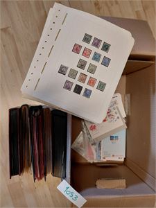 Rotekasse med masse merker i innstikksbøker, brev, FDC ++. Vekt 9,3 kilo