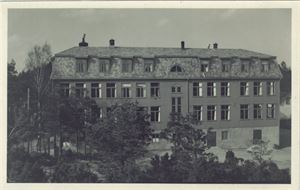 EYDEHAVN, Eydehavn skole etter ombygging 1937, fotokort uten utgiver, Ubrukt.