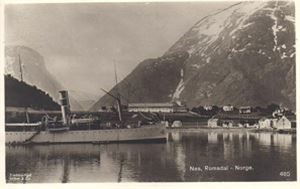 Åndalsnes i Romsdal med dampskip fra Nordenfjeldske