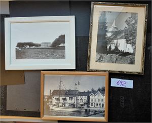 GRIMSTADBILDER 3 eldre innrammede bilder fra Grimstad sentrum, Fjære kirke og Feviktun