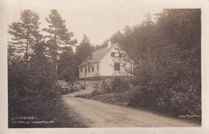 Hordaland - T.Lofthus.  Lidarende  Samhald ungdomslag.  Ungdomshuset på Aksnes i Kvam