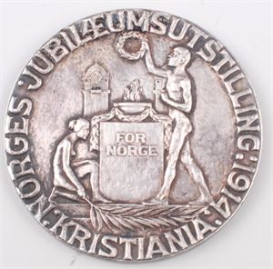 Jubileumsutstillingen i Kristiania 1914. Sølv (109 g). 61 mm. Inngravert. Kv.01