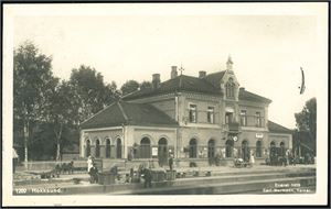 Ca 190 stedskort, nær alle er norske. Ca 110 er i småformat.