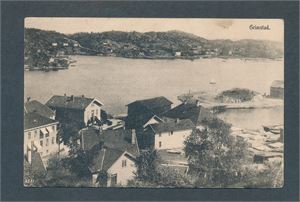 GRIMSTAD (anonymt) Flekk i øvre kant og hjørnebrekk, sendt til New York 1911
