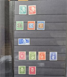 TYSKLAND, BRD. Postfrisk samling 1949-1965 i insticksbok. Ett fåtal ostämplade i början (5-6st) resten postfriskt