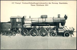 27 postkort, hvorav 8 med jernbanemotiver, to med Finbeck og Fia, 10 fra Horten og 7 andre.