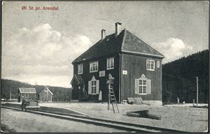 Øi stasjon pr. Arendal. K-3