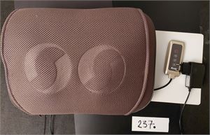 MASSASJEPUTE KOZY Med varme, testet av krank filatelist, ellers lite brukt og virker fint. Vekt 1,8 kilo