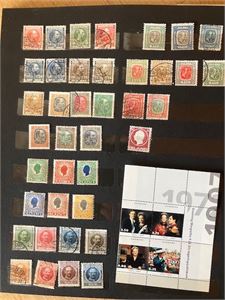 KONGEHUSENE i Europa - interesann samling i innstikksbok - se beskrivelse og bilder. Høy katalogverdi