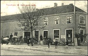 Trondhjem St Olafs gate no. 10. Brukt i 1900. K-1