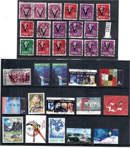 STEMPLER 2 plansjer, den ene med V-merker