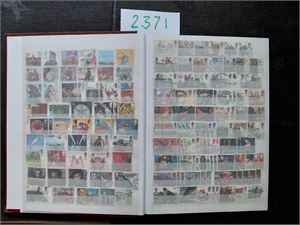 32 siders bok full av merker diverse land inkl mye GB, noe Irland, Ungarn, Belgia ++. Ikke observert noe sjeldent