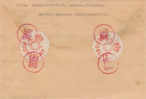Oblatstempel MYRE I VESTERÅLEN (Nordland), stemplet TA -8-6-45 (3 pkt) på bankobrev til Oslo frankert med NK 252. Baksiden med to store røde postoblater og flotte avtrykk av oblatstempel nr. 3835 i rød farge. Arkivhull på venstre side berører ikke frimerke eller stempler.