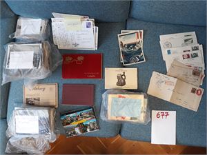 POSTKORT Brukte og ubrukte kort, mest storformat. Medfølger få brev og få kortmapper. Vekt 3,6 kilo