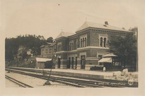 Postkort jernbane BREVIK stasjon (TE) småf. (Oppi 3) ubrukt