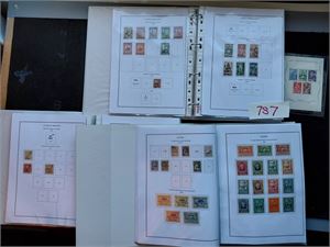 KOLONIER Flott samling i 3 bind på egen-utprintede ark. Mest merker på Acores og Mocambique, ellers mye ledig plass. Bør kikkes på, her er mye pent