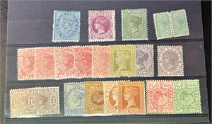 AUSTRALIA-VICTORIA x diverse hengslede merker på plansje