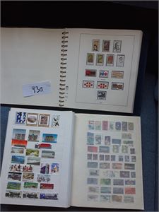 CANADA Mest ubrukt i Lindner album 1961-85 + dublettbok med en del merker, stort sett samme periode.