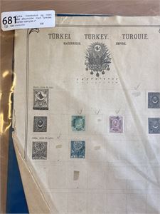 Tyrkia.  Instikksbok og noen løse albumsider med Tyrkiske merker stemplet /*