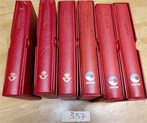 NEDERLAND-FDC 1997-2021 I 6 permer med kassetter. Vi antar at dette er fra abonnement, men vet ikke om det er komplett. Vekt 15,5 kilo