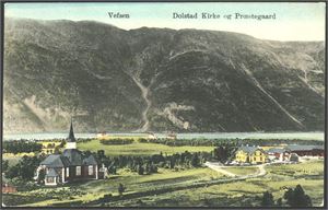 Ca 400 norske postkort, hovedvekt på stedskort i småformat.