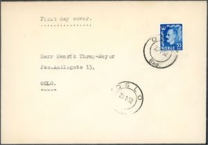 401. 55 øre Haakon i blå farge på konvolutt, stemplet "Oslo 28.1.52". (4.300,-).