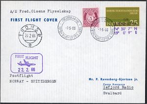 Tre konvolutter, alle sendt med A/S Fred Olsens Flyselskap. Frimerkene er stemplet hhv. "Longyerabyen 22.2.66", "Tromsø 12.4.66" og "Isfjord Radio 1.5.66". Alle er sidestemplet "Tromsø 21.2.66".