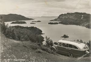 Postkort kjøretøyer ÅDLANDSFJORDEN buss O-3318 Bergen-Mundheim (HO) A6 s/h (Normann 11-21-1) ubrukt