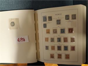 Samling i LT album med lommer og kassett til 1979. Velfylt inkl 7 stk Nk 1.