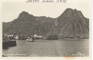 Fly Svolvær og Svolværgjeita med N39 Postflyet. (Harstad 335) UB