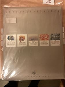 Kunstnervinmappe, 83,85,86,88,89 Mappe med etiketter til Kunsnervin