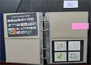 REKLAMEKORT POSTEN Masse kort i tykk perm inkl Frimerker, Postsparebanken og Postgiro. Mange med sportsprofiler