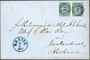 1. 8 skillings innenlandsporto. 4 skilling våpen 1855 på dobbeltvektig brevomslag, hvert merke annullert med nummerstempel "35", og ved siden stemplet "Brevig 16.3.1857". Smale marger.