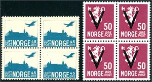Samlinger 4-blokker fra ca 1910 til 1994 i 9 egenmonterte album. Katalogverdi før 1945 er Kr 66.200,-, deretter ser samlingen komplett ut og til dels overkomplett.