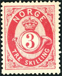 18 b. 3 skilling Posthorn. Attest FCM som skriver: "Et par litt lave tagger". (3.800,-).