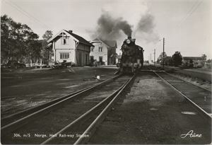 Postkort jernbane HELL stasjon (NT) A6 s/h (Aune 306.m-5) ubrukt