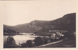 Hordaland - Norheimsund -frå "Gardsenden" mot brua og sentrum