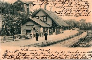 Jernbane Ljan Jernbanestation. (Alstrup 56). Udelt bakside, småf. s/hv. Stpl i 04. Pen brukskvalitet.