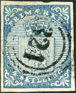1. 4 skilling Våpen annullert med nummerstempel "324" (Urland, SF, 10 pkt). Smale marger.