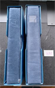 USA xx postfrisk samling i 2 bind fra Samlerhuset 1935-83. De fleste årganger er aldri tatt ut av originalplasten de kom i.