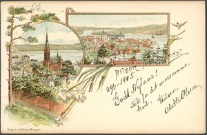 Arendal. 170 postkort i småformat i album.