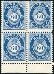 31. 60 øre skravert posthorn i 4-blokk. Nedre venstre merke er postfriskt. De høyre merkene med feil. (3.050,-).