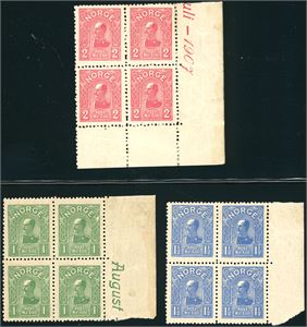 89/91. Haakon 1907, komplett serie i 4-blokker, alle med del av arkrand. En 1 krone- samt de 2 nederste av 1 1/2- og 2 kronene er postfriske.
