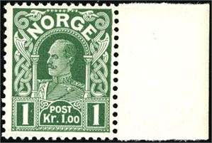 110 IIa. 1 krone 1910 med arkrand i høyre side. Attest FCM. (6.000,-).
