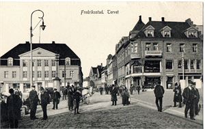Postkort. Fredriksstad, Torvet