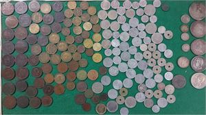 SPANIEN trevlig samling 17-1900-tal inklusive bland annat 8 Reales 1793 (har nog varit hängd), 8 reales 1802