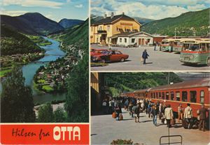 Jernbane OTTA stasjon (OP), med tog, busser, biler og mye folk, 3 bilder, A6 farge (Aune M-7641-5), ubrukt.