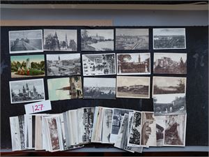 SVERIGE - POSTKORT Minst 90 småformat. Ser ut til å være mange pene. Brukte og ubrukte