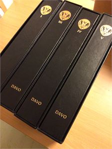 Østerrike 1850 - 2012 samling stemplet i 4 bind med flotte DAVO album